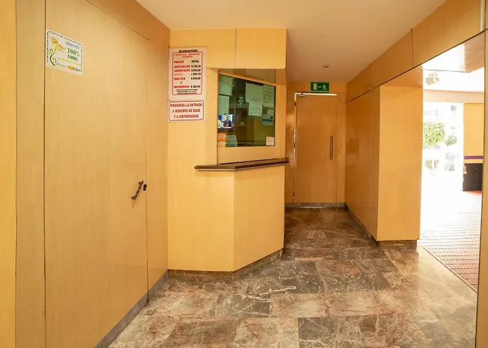 Santa Maria Hotel 3*