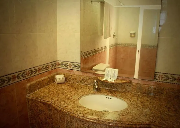 Hotel Santa Maria 3*